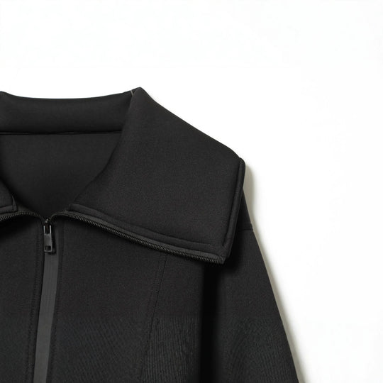 Damen Gekürzte strukturierte Jacke im Neopren‑Look mit weitem Schalkragen Nord Taschen