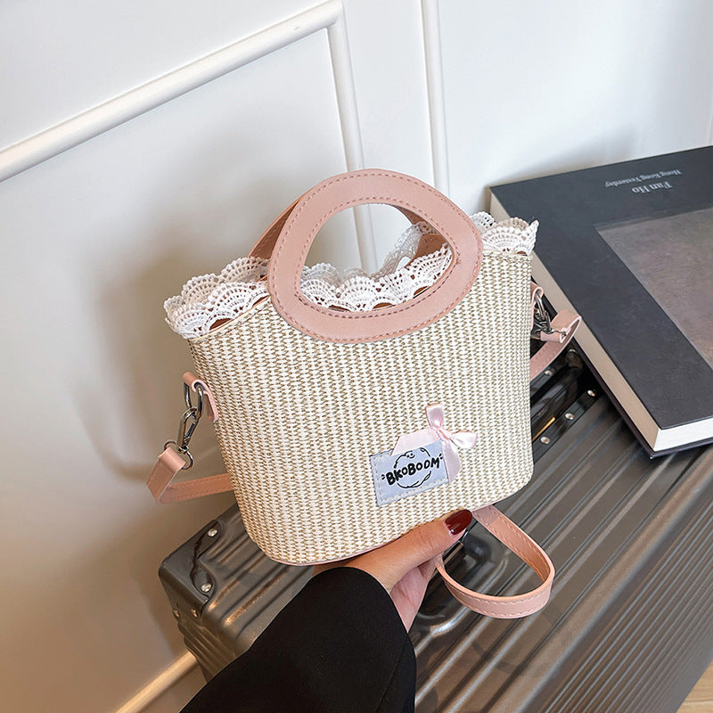 Damen modische Handtasche mit eleganter Häkelkante Nord Taschen