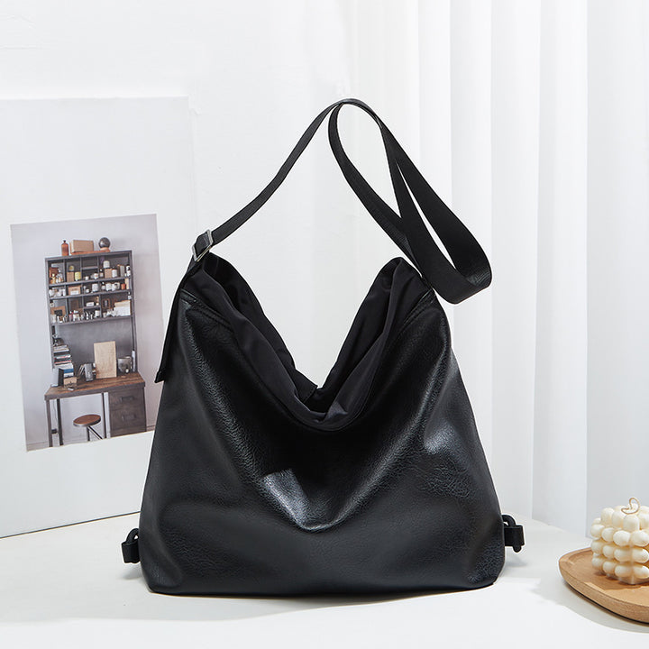 Damen Hobo-Tasche aus hochwertigem, geschmeidigem Kunstleder mit praktischem Faltendesign Nord Taschen