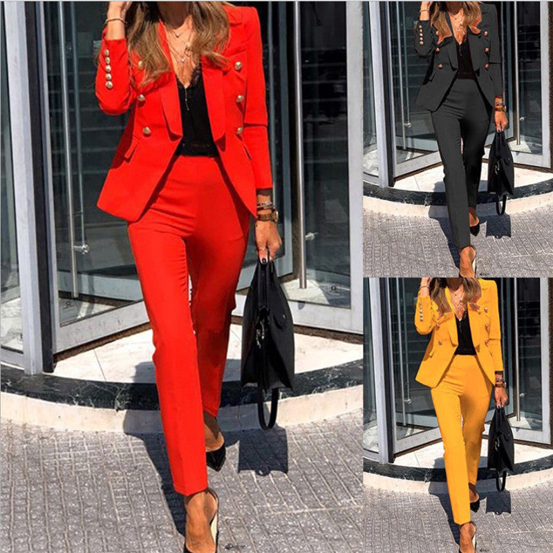 Damen taillierter Hosenanzug mit doppelreihigem Knopfblazer und schlanker Anzughose Nord Taschen