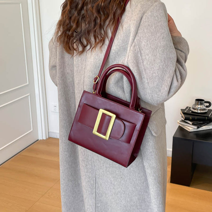 Damen-Handtasche mit dekorativer Schnallenapplikation Nord Taschen