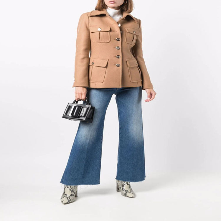 Damen Kurze militärinspirierte Wollmix‑Jacke mit Zierknöpfen Nord Taschen