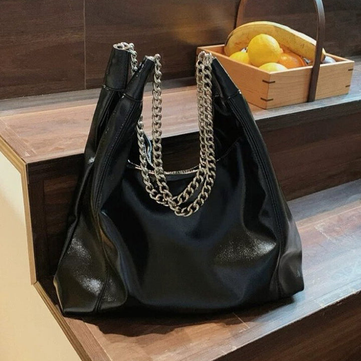Damen Hobo-Tasche mit eleganter Kettenakzent Nord Taschen