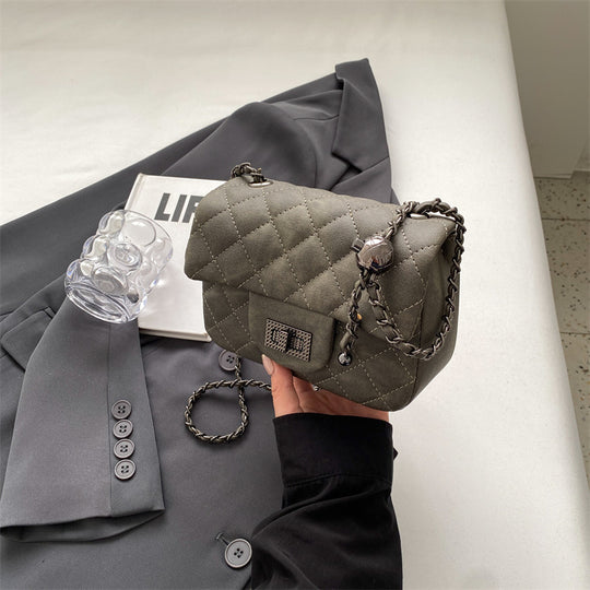 Damen Mini-Handtasche mit gepolstertem Design und elegantem Kettenriemen Nord Taschen