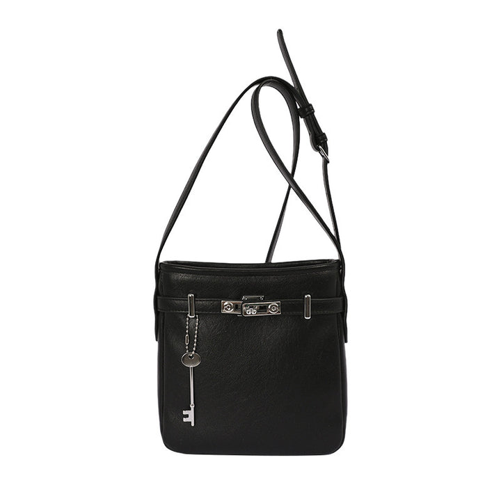 Damentasche mit eleganten Akzenten und praktischen Fächern Nord Taschen