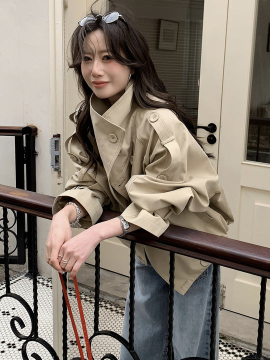Damen Oversized Trenchcoat Jacke mit weitem Schnitt und Schulterklappen Nord Taschen