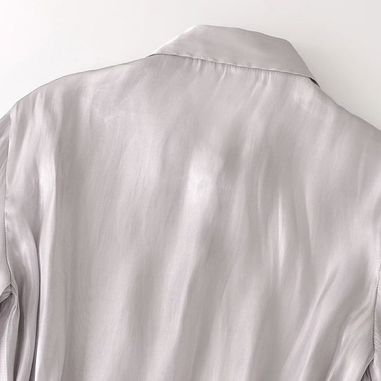 Damen Seidenmatt taillierte Hemdbluse mit Kordelzug und verdeckter Knopfleiste Nord Taschen