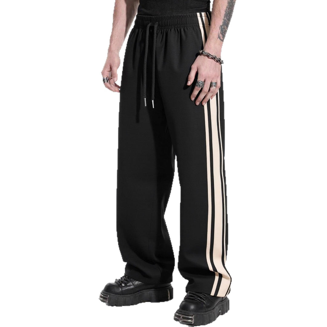 Herren Weite Trainingshose mit elastischem Tunnelzugbund, seitlichem Kontraststreifen & lockerem Baggy‑Schnitt Nord Taschen