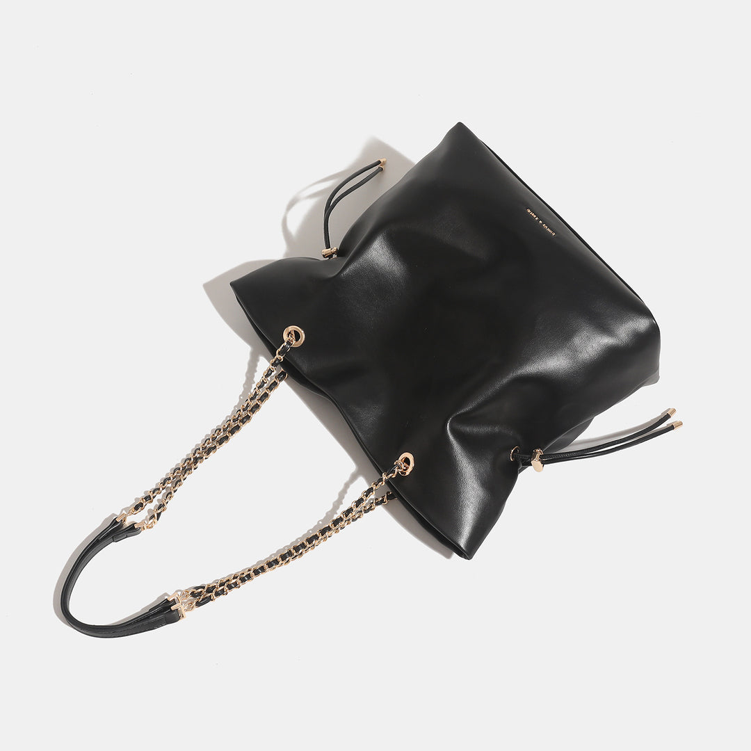 Damen Beuteltasche aus hochwertigem Leder mit stilvollem Kettenzug Nord Taschen