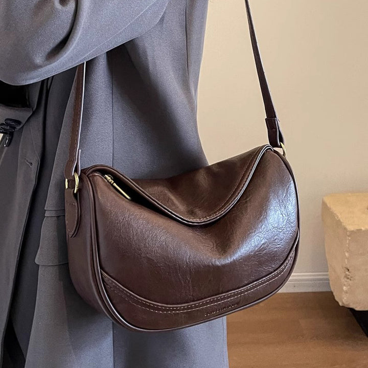 Damen Hobo-Tasche mit elegantem Überwurf und hochwertigen Akzenten Nord Taschen