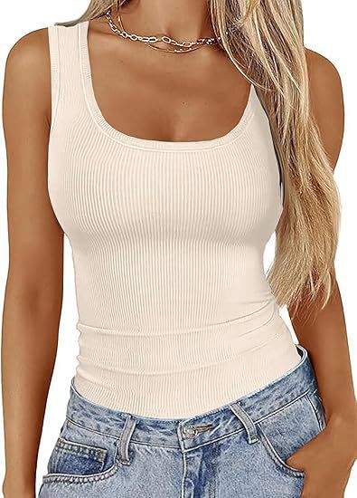 Damen figurbetontes Ripptop mit breiten Trägern und angenehmem Abschluss