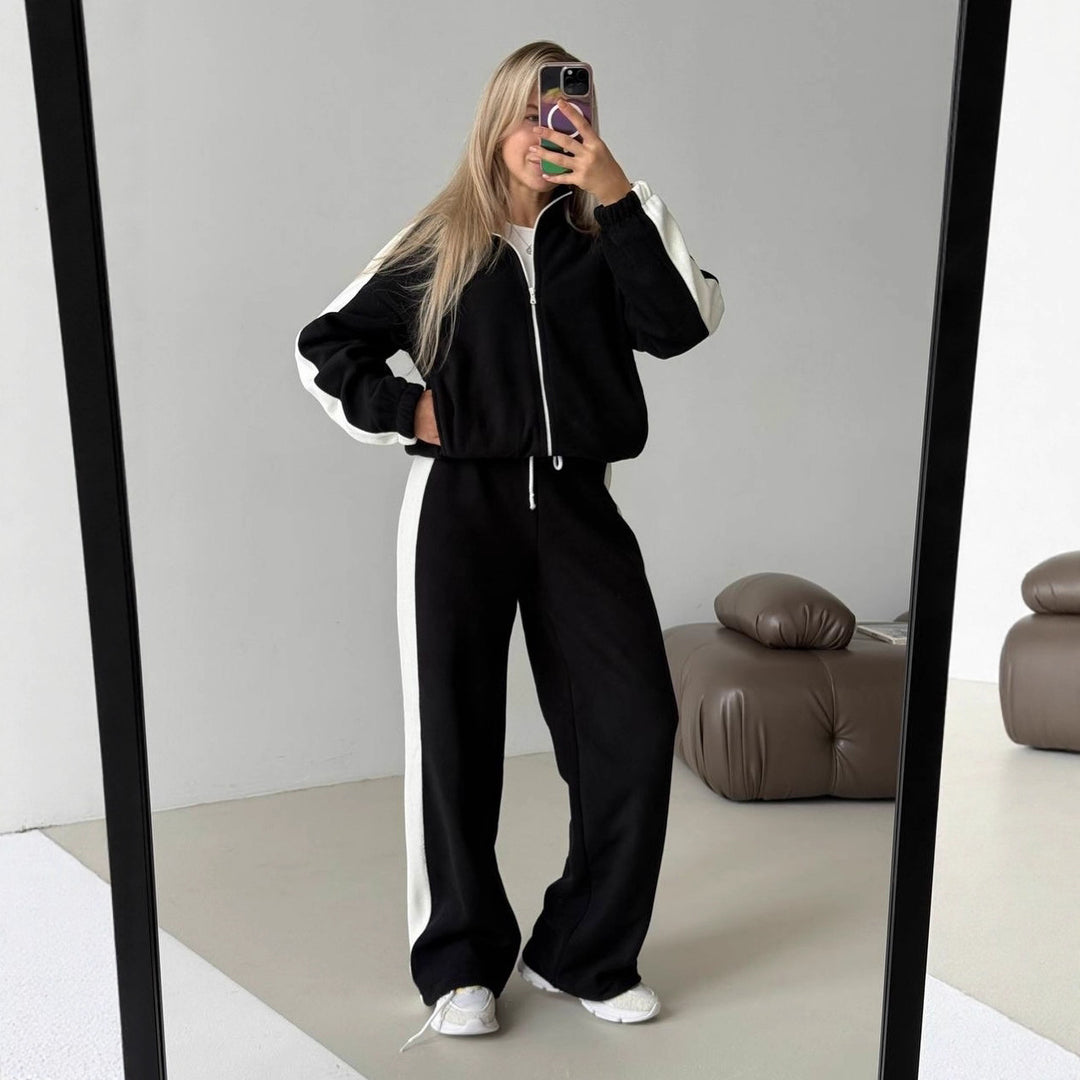 Damen sportlich-elegantes Fleece-Trainingsset mit kurzem Stehkragen-Zip, elastischem Bund und seitlichen Kontrastbahnen Nord Taschen