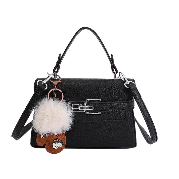 Damen elegante Handtasche mit hochwertiger Struktur und abnehmbarem Plüschanhänger Nord Taschen