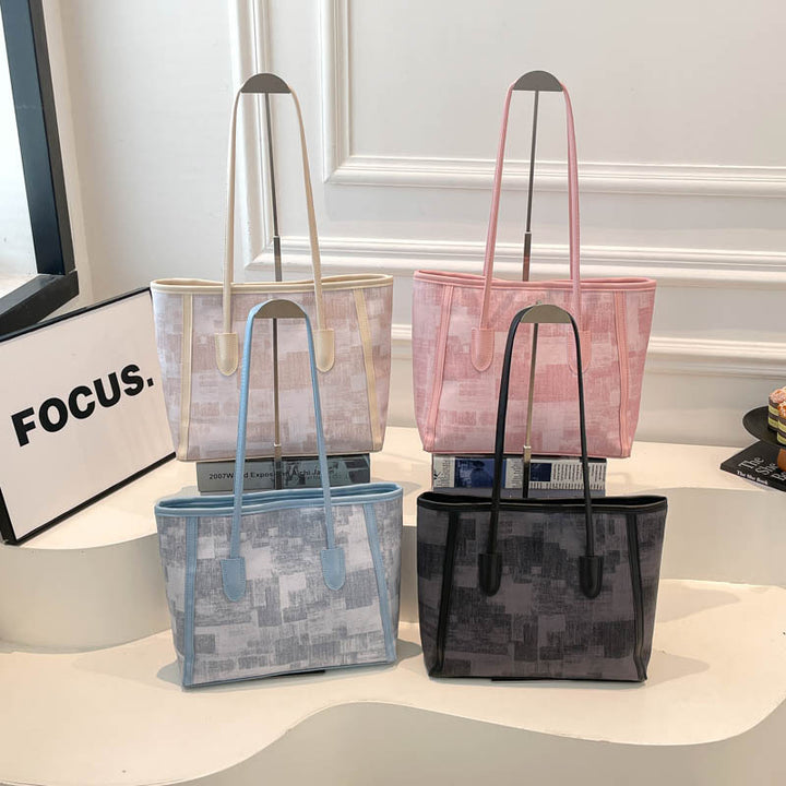 Damen Tragetasche mit strukturiertem Kunstleder und raffinierten Details Nord Taschen