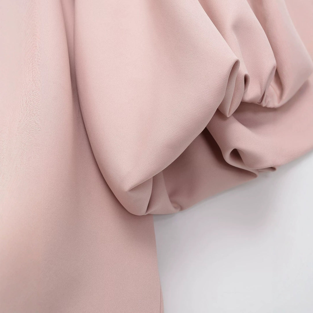 Damen Voluminöse Cropped Cape‑Jacke mit Ballonärmeln und Reißverschluss Nord Taschen