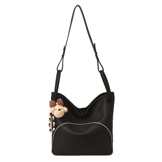 Damen Shopper Tasche mit stilvollem Design und niedlichem Anhänger Nord Taschen