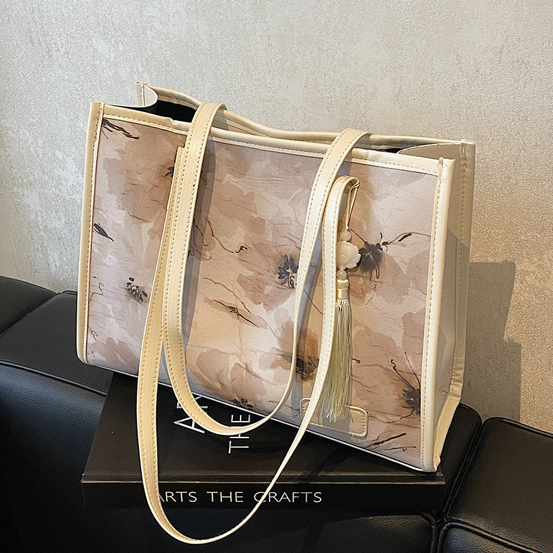 Damen Shopper-Tasche mit floralem Design und elegantem Kettenanhänger Nord Taschen