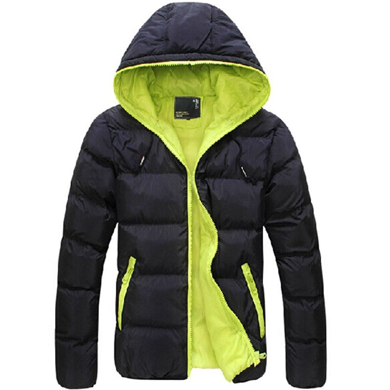 Herren leichte wattierte Kapuzenjacke mit kontrastierendem Innenfutter und Reißverschlusstaschen Nord Taschen