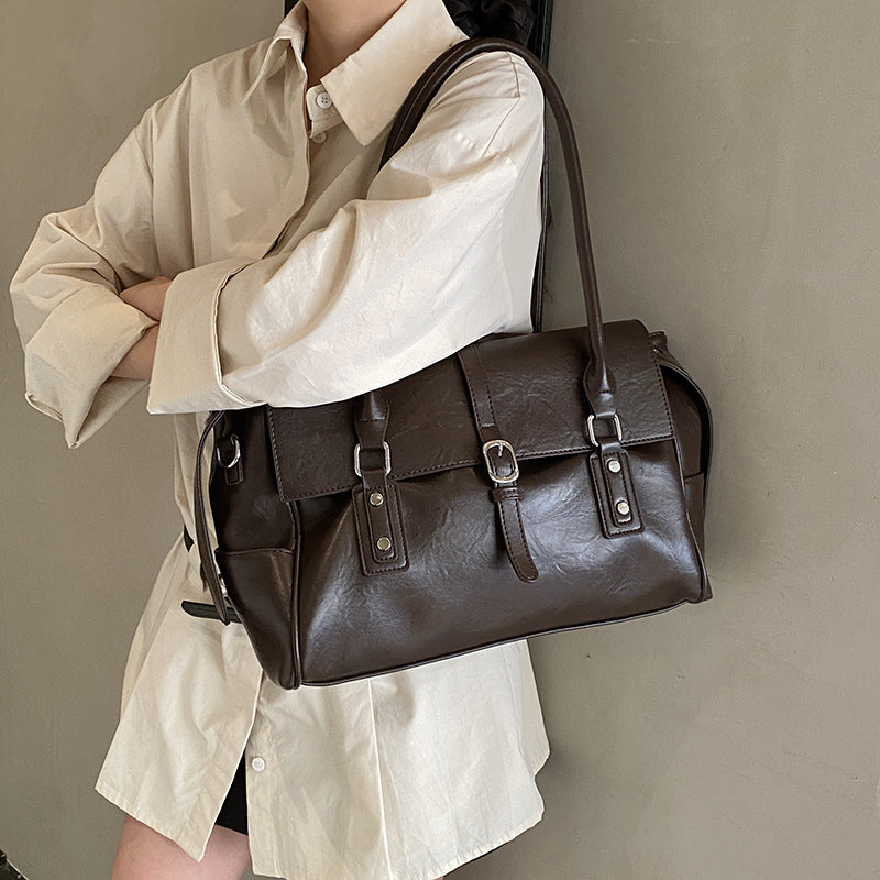 Damenhandtasche mit vielseitigen Tragemöglichkeiten und elegantem Design Nord Taschen