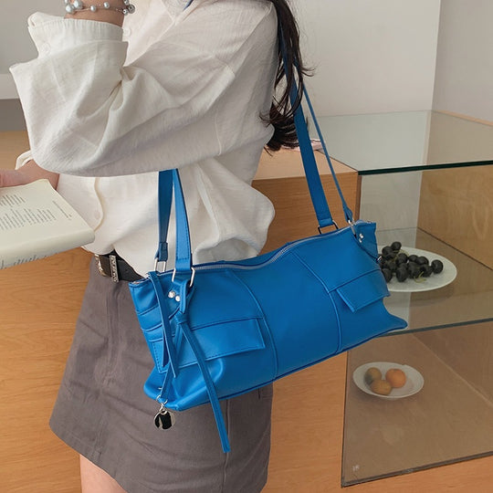 Damen Umhängetasche mit praktischen Fächern und sportlichem Design Nord Taschen