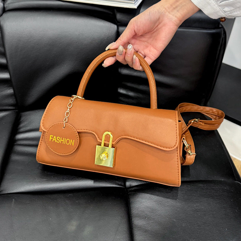 Damen Umhängetasche mit exklusivem Verschluss und elegantem Design Nord Taschen