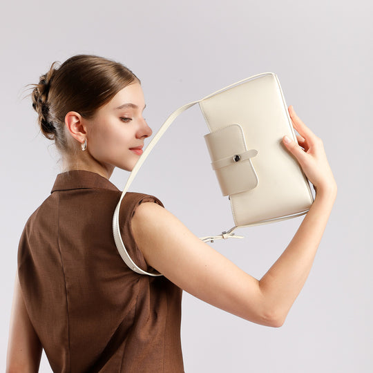 Damen Umhängetasche mit klarem Design und verstellbarem Schulterriemen Nord Taschen