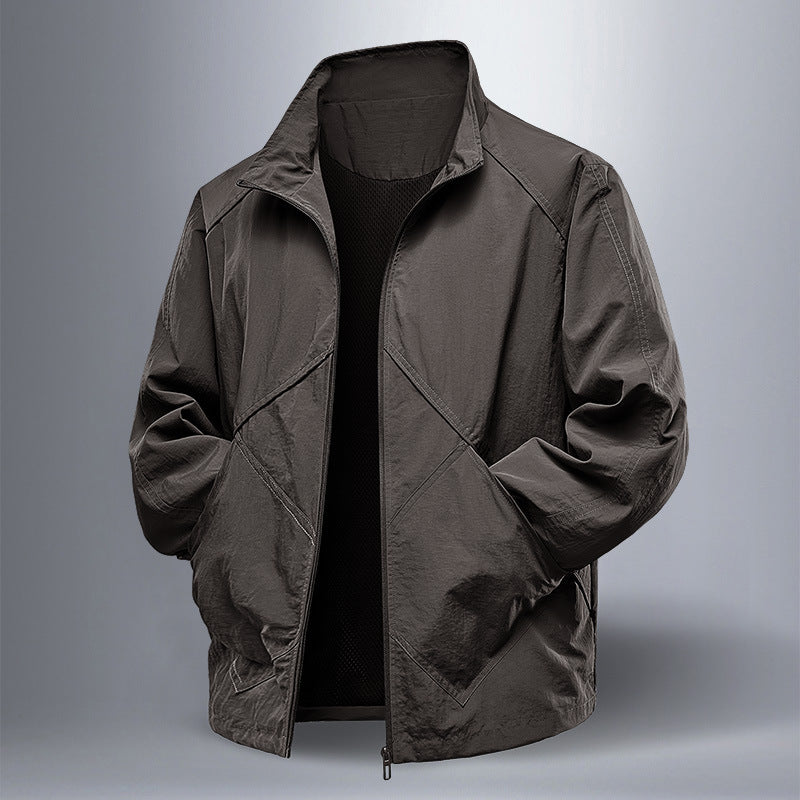 Herren Leichte technische Zip‑Jacke mit Stehkragen, Raglanärmeln & Utility‑Einsätzen Nord Taschen