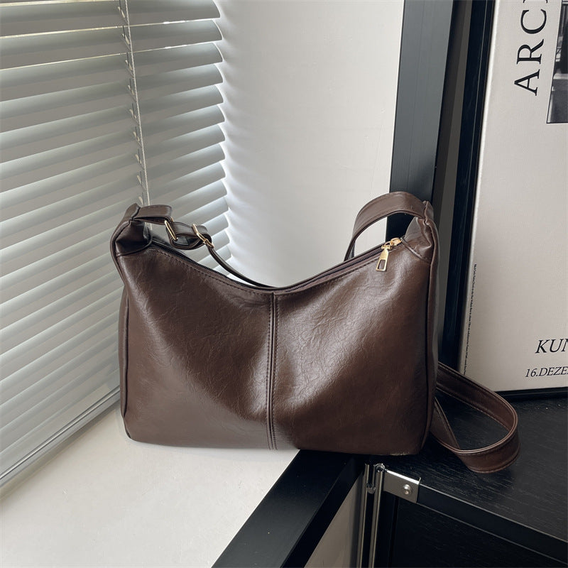 Damen stilvolle Schultertasche mit modernem Design und praktischen Fächern Nord Taschen