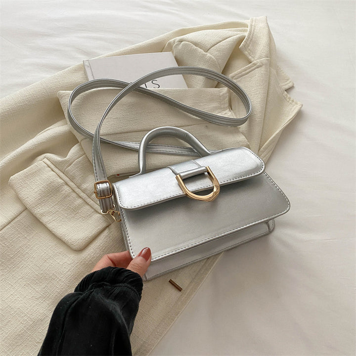 Damen elegante Umhängetasche mit strukturierter Oberfläche und goldenen Akzenten Nord Taschen