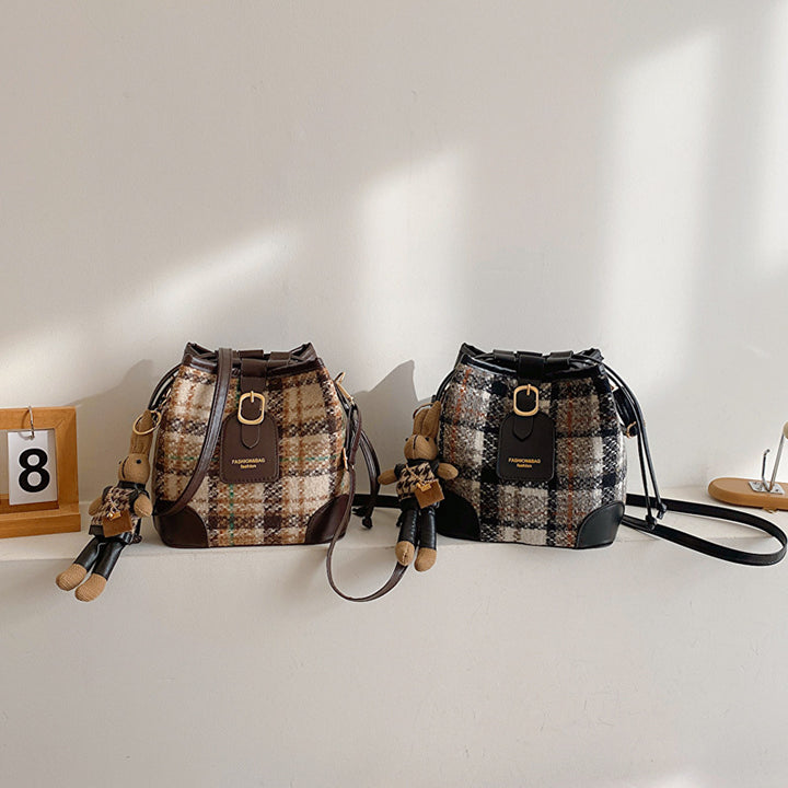 Damen modische Beuteltasche mit abnehmbarem Charme Nord Taschen