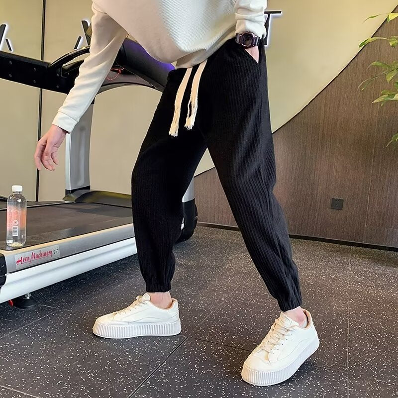 Herren Gerippte Relax-Jogginghose mit Tunnelzug, Eingrifftaschen und elastischen Saumabschlüssen Nord Taschen
