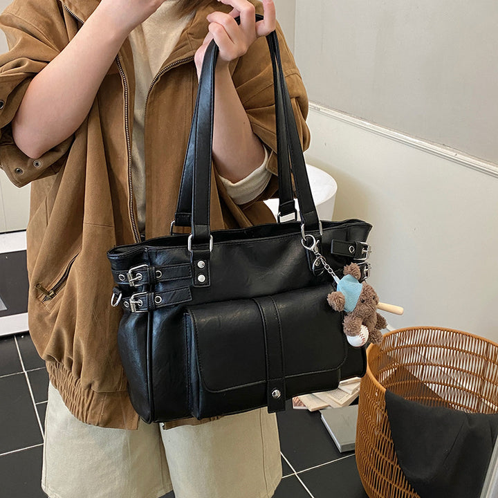 Damen Henkeltasche mit eleganten Schnallenakzenten und geräumigem Innenraum Nord Taschen