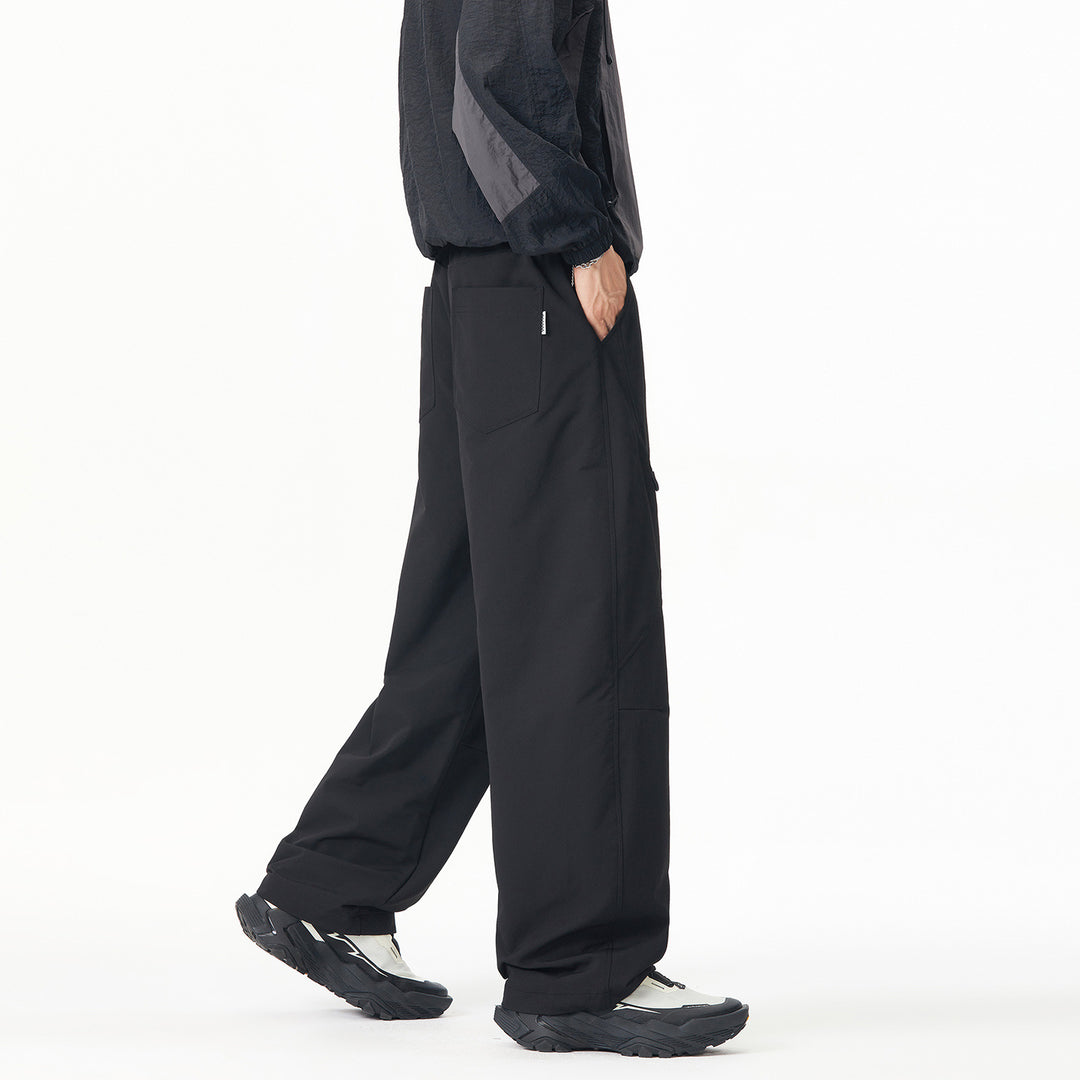 Herren Weite Tech‑Cargohose mit Tunnelzugbund und Reißverschlusstaschen Nord Taschen