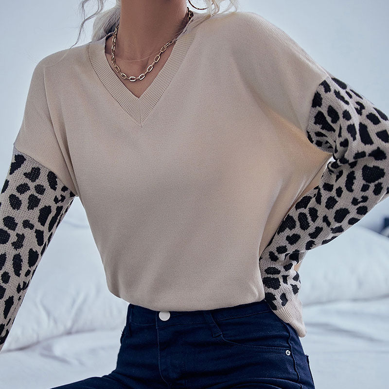 Damen V‑Ausschnitt Feinstrickpullover mit Leo‑Jacquardärmeln und überschnittener Passform Nord Taschen