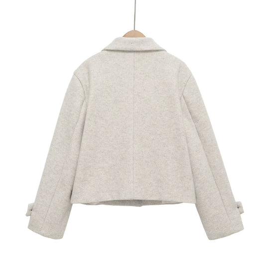 Damen Kurze Wollmischjacke mit Umschlagkragen, Kastenform und verstellbaren Manschetten Nord Taschen