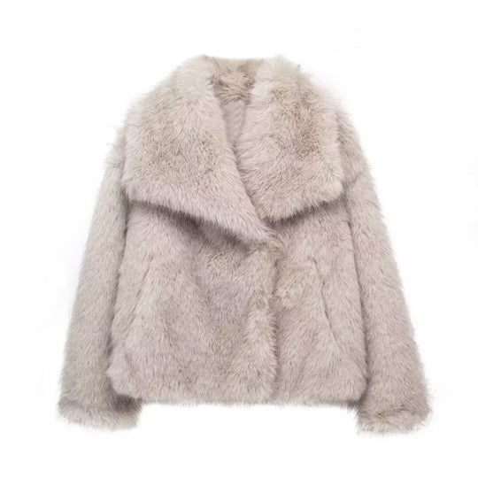 Damen Kurze Kunstfelljacke mit voluminösem Schalkragen Nord Taschen