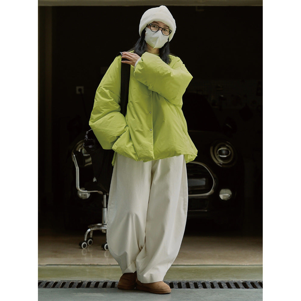 Damen Oversized wattierte Steppjacke mit Rundhalsausschnitt und Druckknopfleiste Nord Taschen