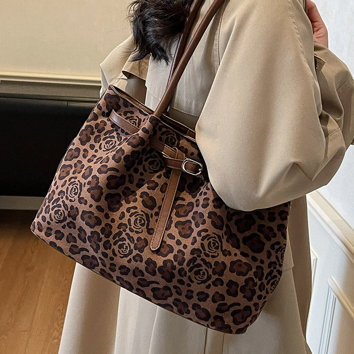 Damen Shopper Bag mit floralem und animalischem Design Nord Taschen