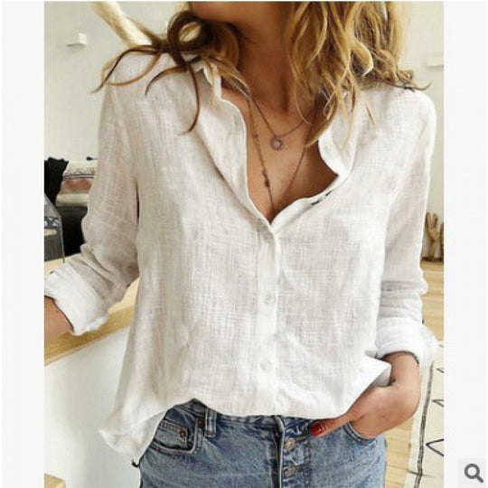 Damen Leichte Leinenbluse im legeren Oversize‑Schnitt mit Stufenkragen und durchgehender Knopfleiste Nord Taschen