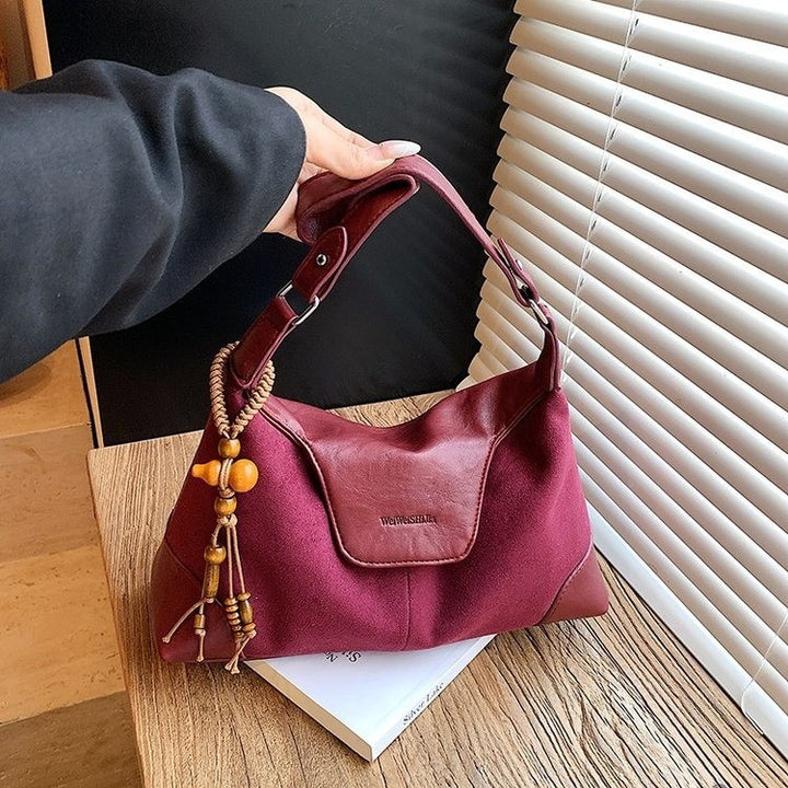 Damen Hobo-Tasche mit stilvollen Fransen-Details und hochwertigem Obermaterial Nord Taschen