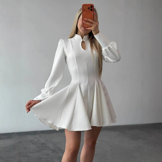 Damen A-Linien Minikleid mit Stehkragen, Schlitzdetail und Ballonärmeln Nord Taschen