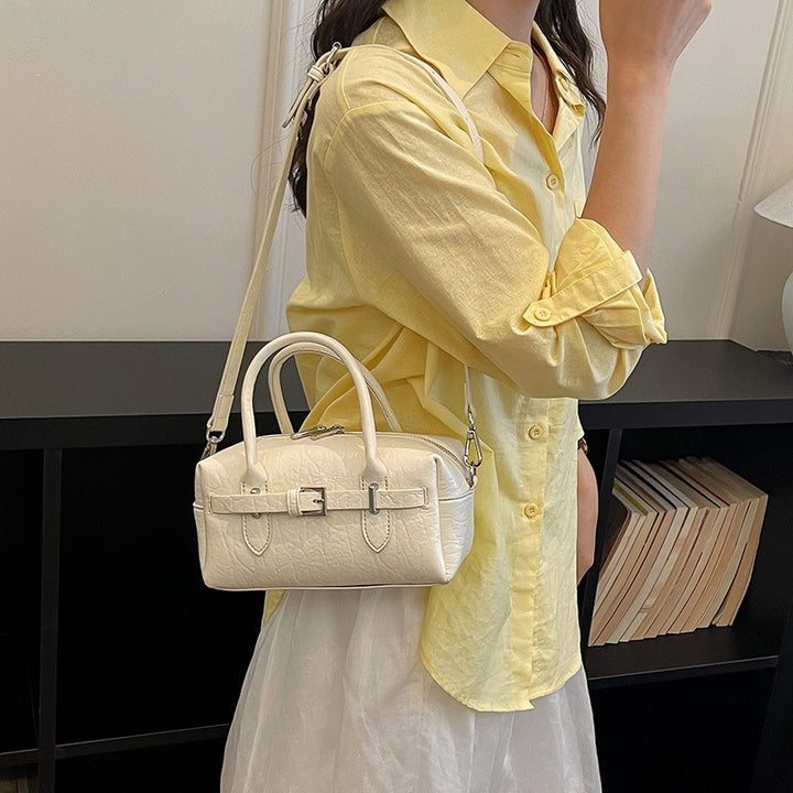 Damen praktische Handtasche mit stilvollem Kettenakzent Nord Taschen