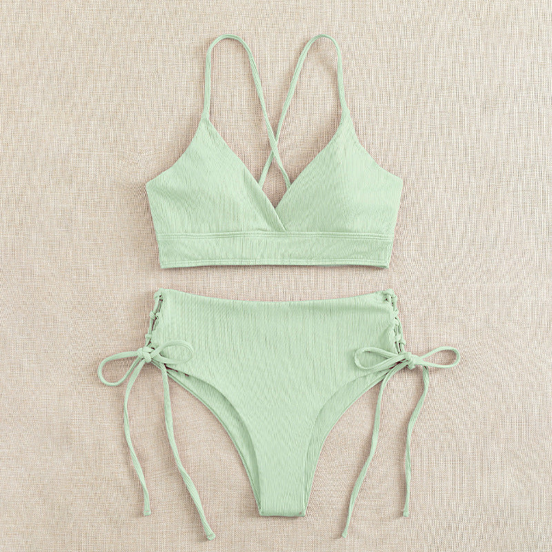 Damen Bikini-Set mit verstellbaren Trägern und raffinierten Schnürdetails
