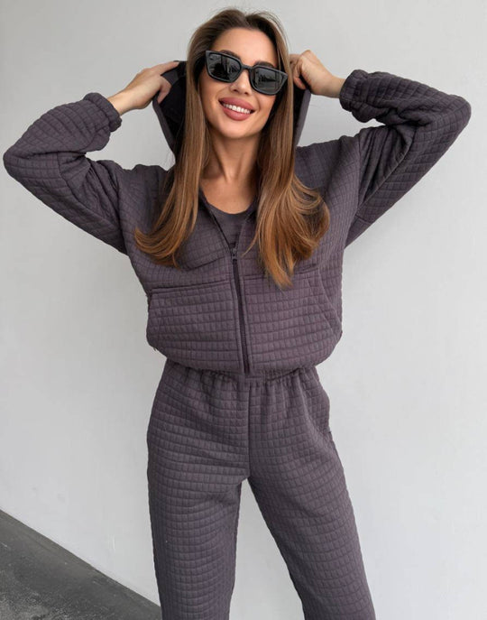 Damen gesteppter Quilt-Lounge-Zweiteiler aus Soft-Fleece mit Kapuzen-Zipjacke, High-Waist-Bundhose und Bustier-Top Nord Taschen