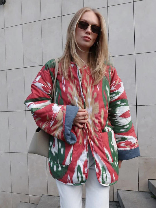 Damen Stepp-Kimonojacke mit Ikat-Print, Oversize‑Schnitt und kontrastierenden Bündchen Nord Taschen