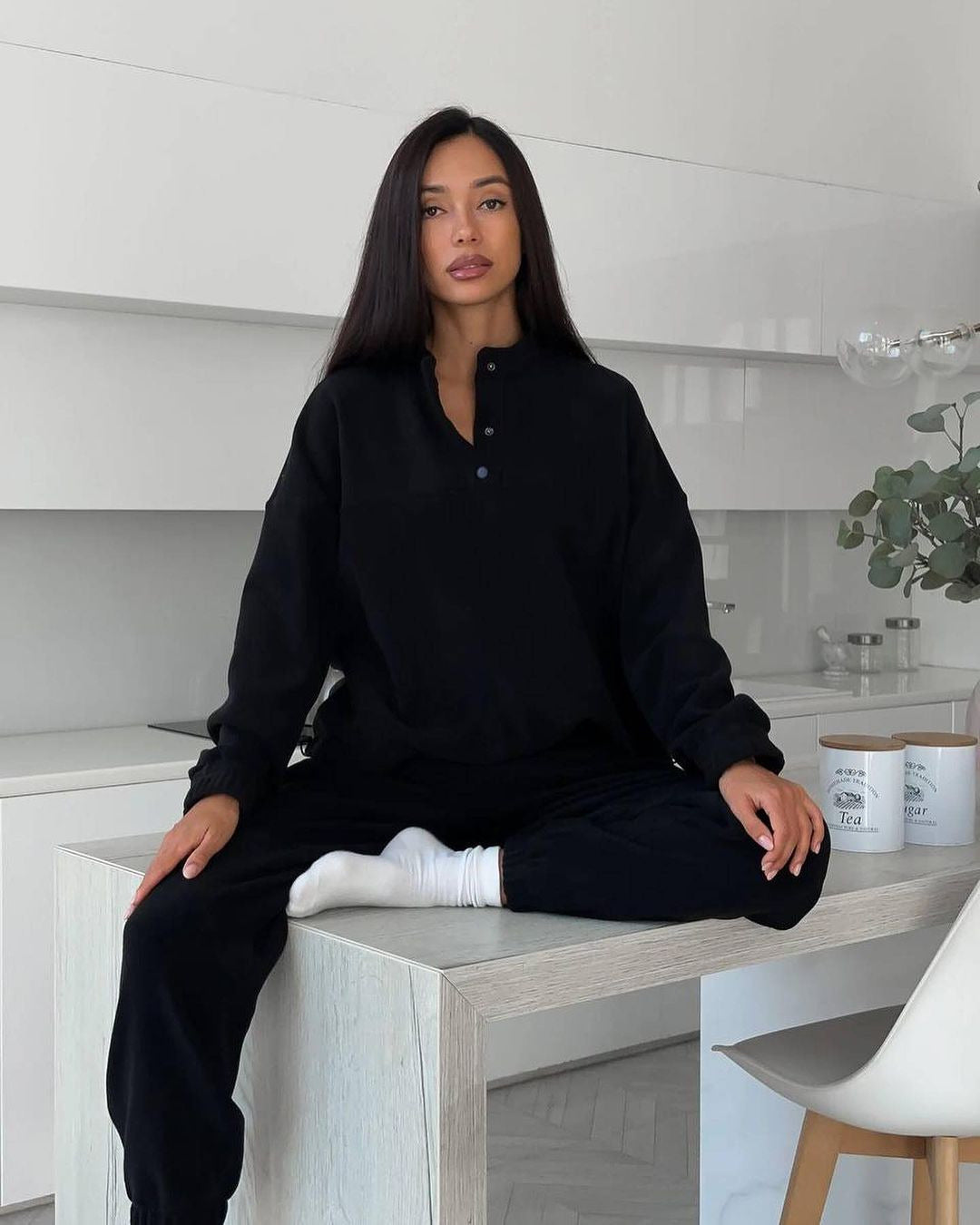 Damen Oversize-Fleece-Set mit Henley-Kragen und weicher Jogginghose Nord Taschen