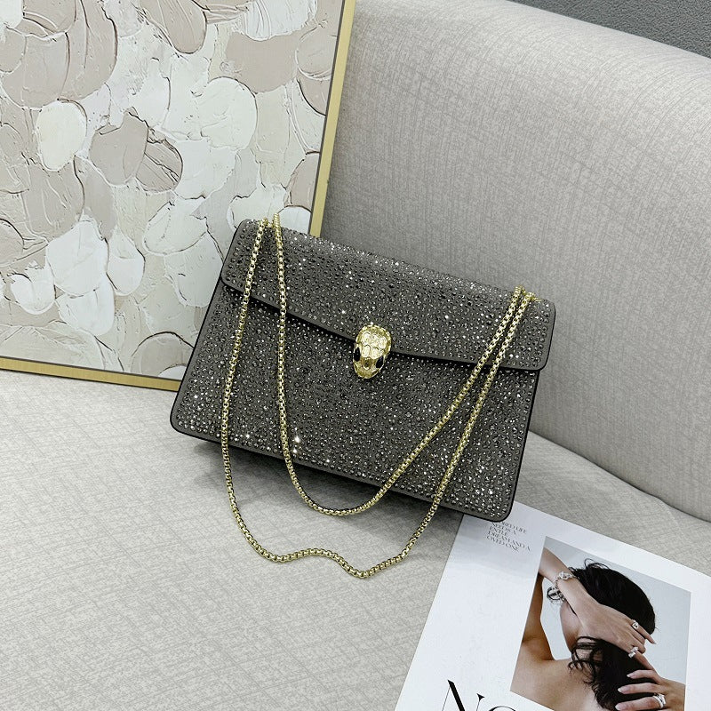 Damen Clutch mit funkelndem Strass Nord Taschen