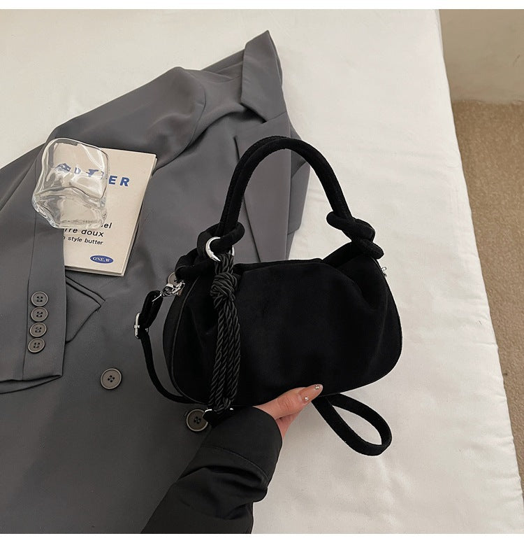 Damen Hobo-Tasche mit dekorativem Henkel und texturiertem Design Nord Taschen