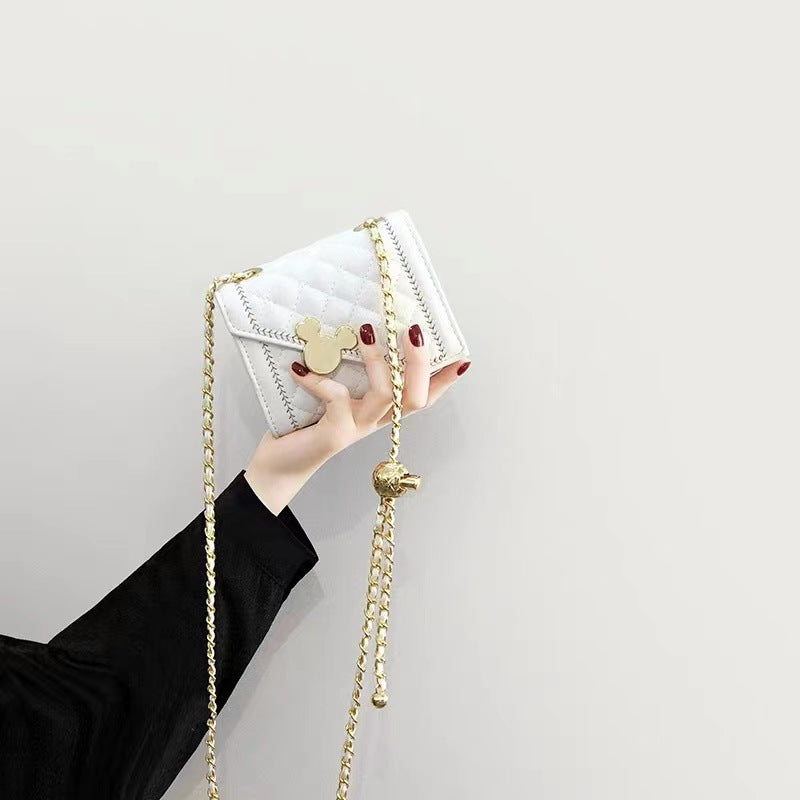 Damen Clutch mit eleganter Steppung und verspieltem Mickey-Design Nord Taschen