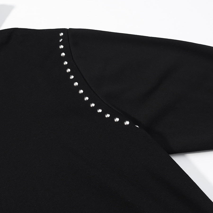 Damen Oversize-Kapuzenpullover mit Nietenbesatz und geripptem Saum Nord Taschen